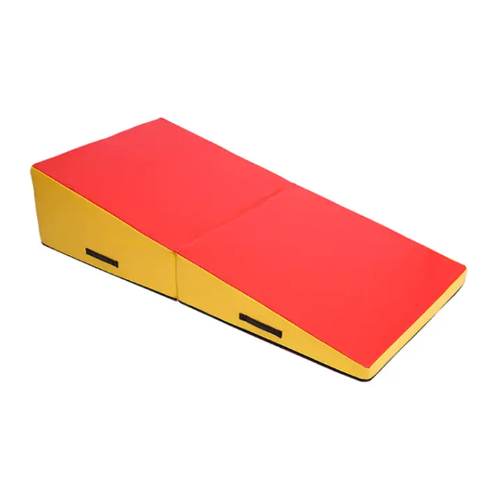 เสื่อสามเหลี่ยมพับได้