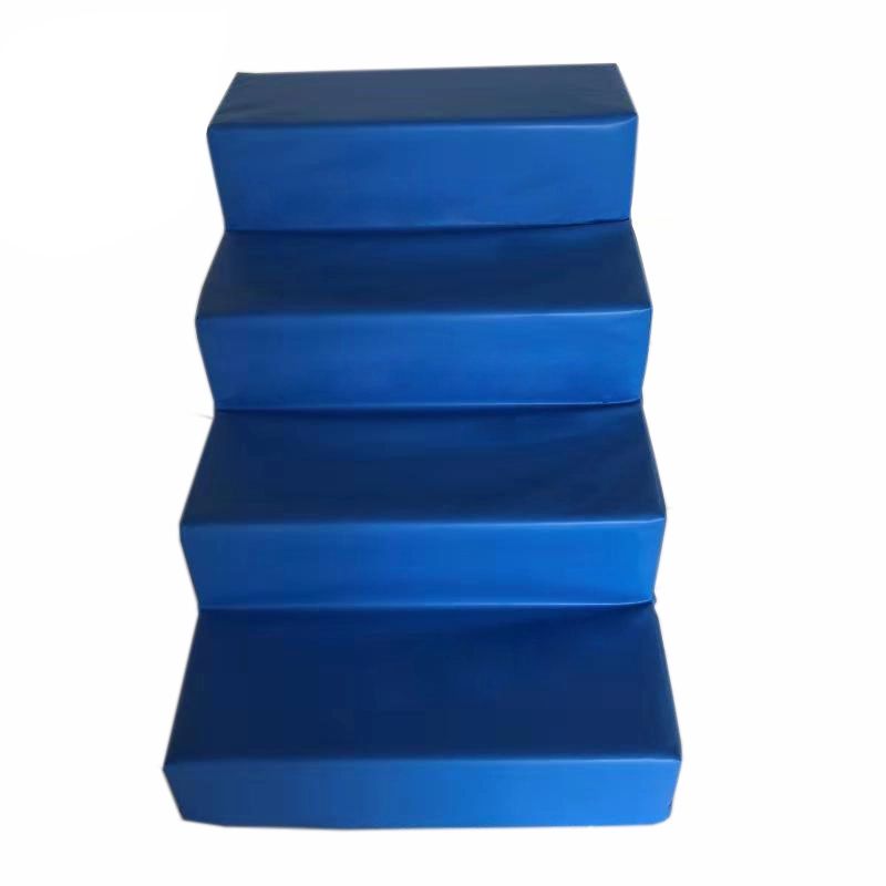 บันไดสี่ขั้น