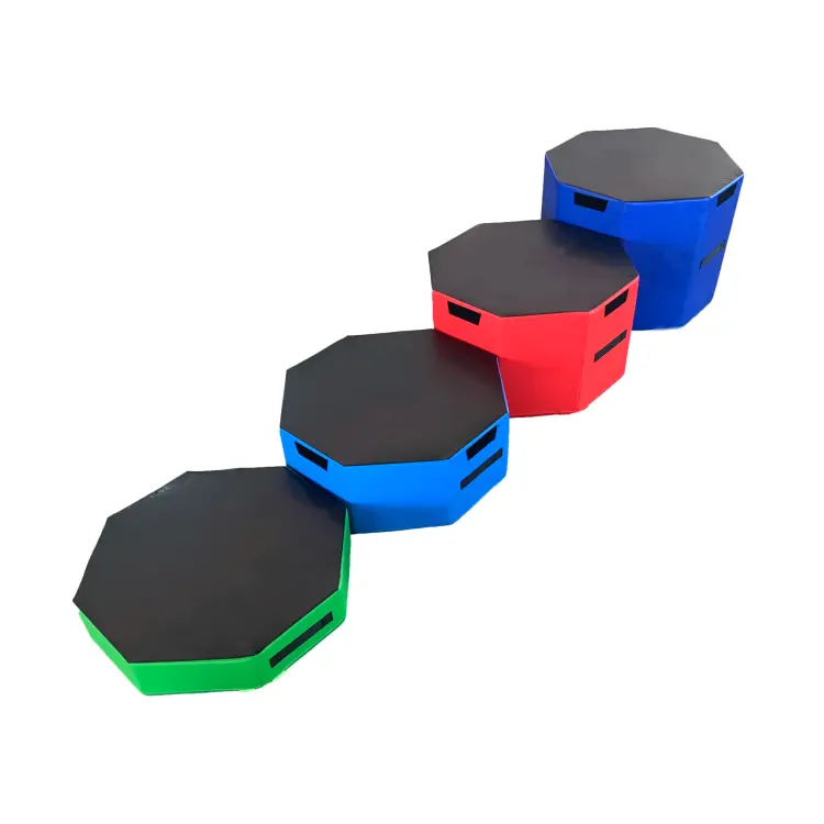 กล่องกระโดดเสาแปดเหลี่ยม